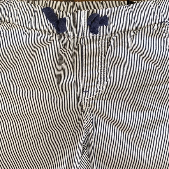 H&M Shorts - Picture 2 of 6